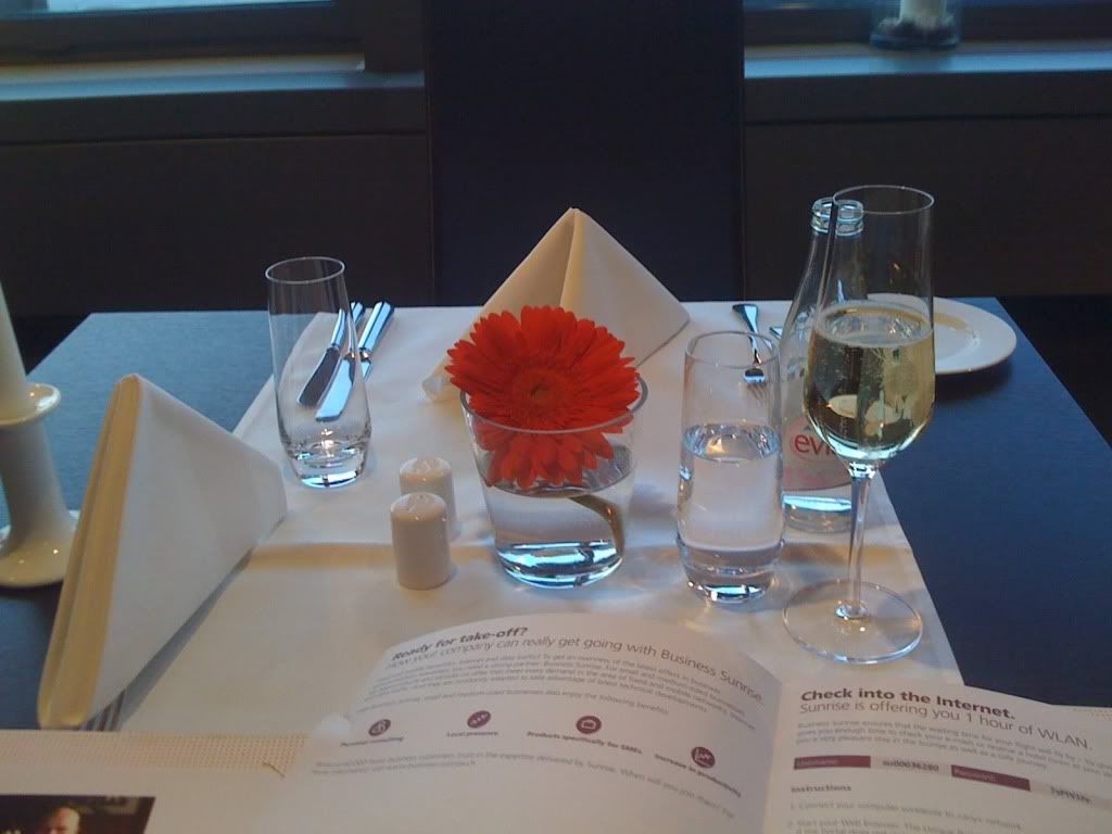 TABLESETTING.jpg
