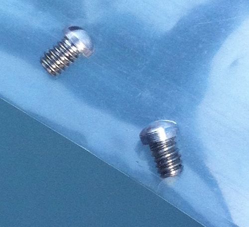 screws01.jpg