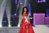 Sri Lanka - Stephanie Siriwardhana - Miss Universe 2011 Contestants