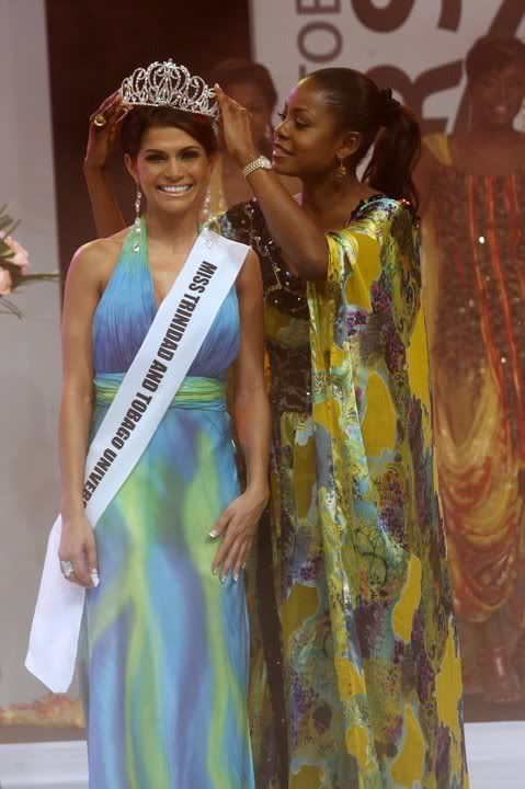 Gabrielle Walcott Crowned Miss Trinidad and Tobago Universe 2011