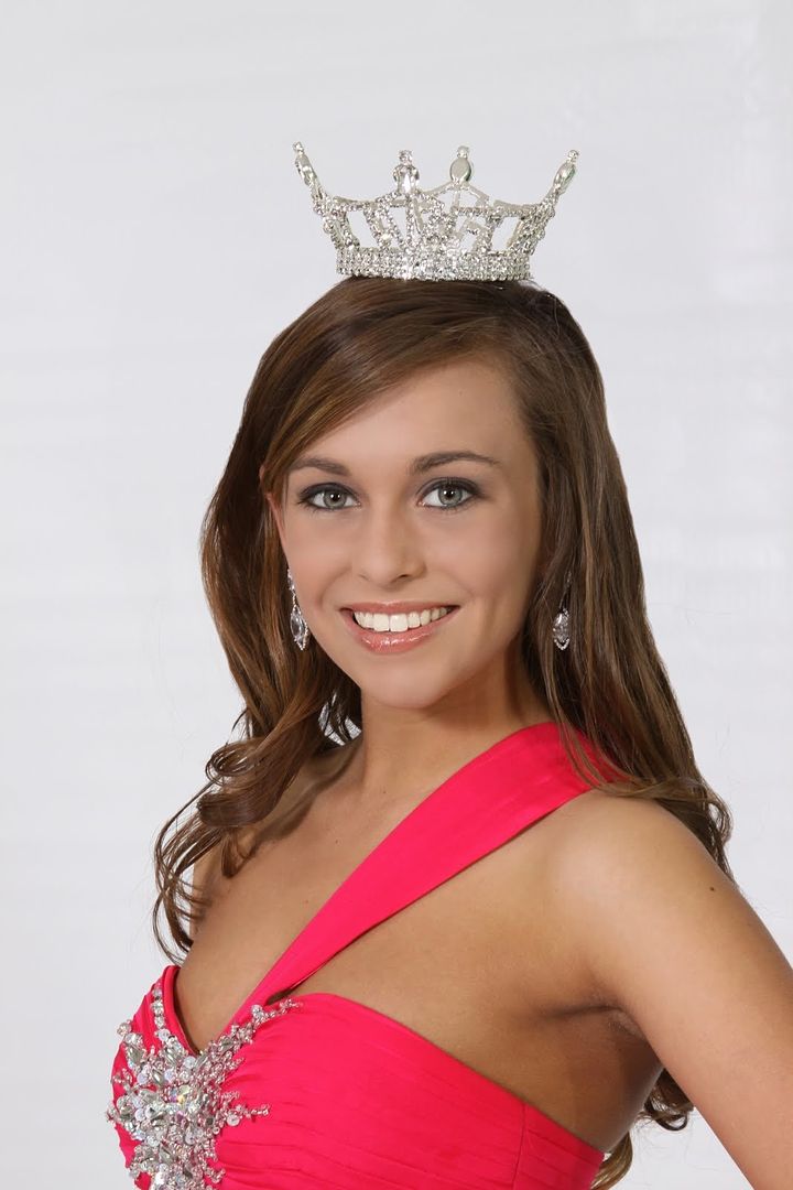 Victoria Brown-O'Brien Crowned Miss Delaware’s Outstanding Teen 2011