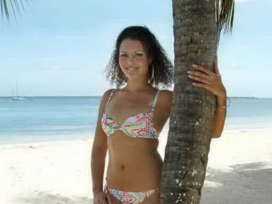 miss cayman islands 2010 shari walton