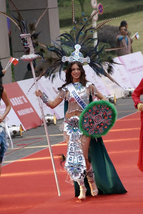 miss international 2010 national costume guatemala claudia garcia