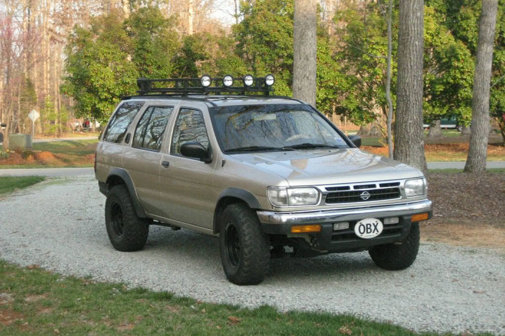 1999 Nissan pathfinder se tire size #9