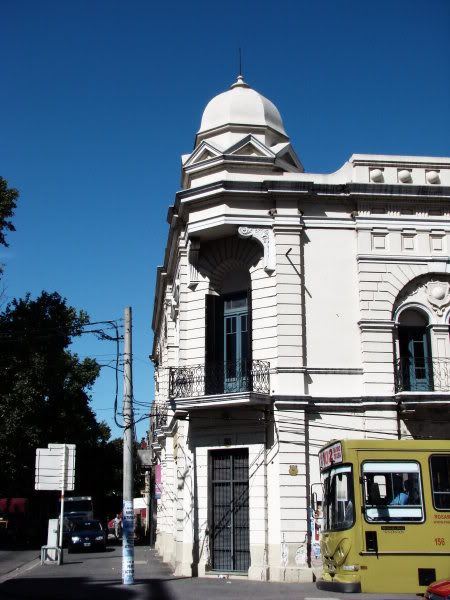 Córdoba y Vera Mujica