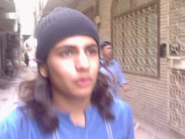 https://i181.photobucket.com/albums/x134/sunya_24/t.jpg