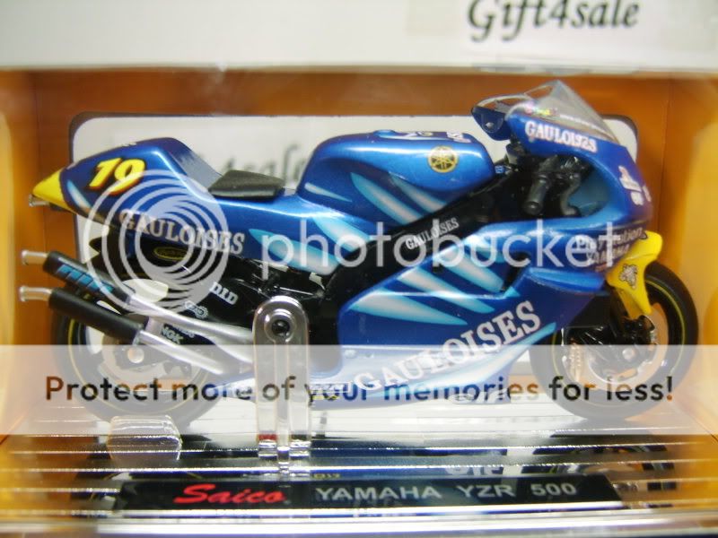 Saico YAMAHA YZR 500 Motorcycle Diecast 118 Detail 19  